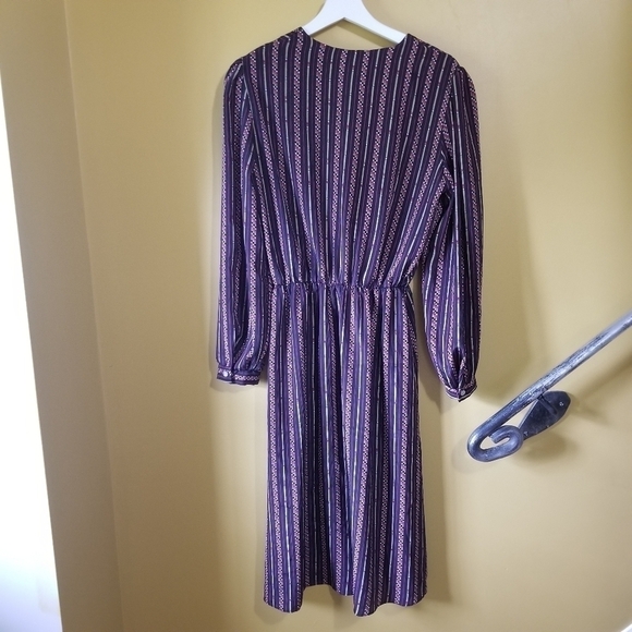 𝅺vintage Orite Union Made Long Sleeve Striped Dress. 9 to 5 realness - Picture 9 of 9